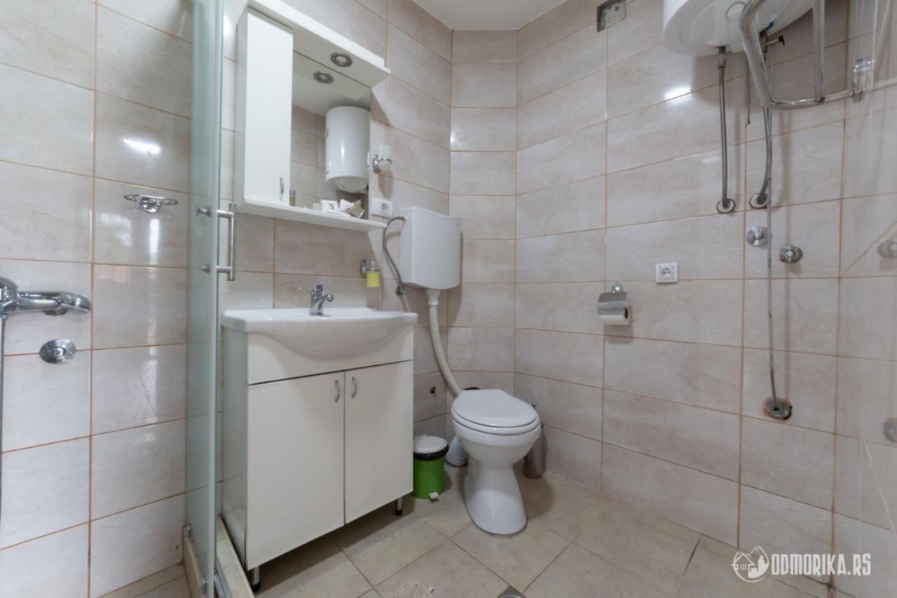 באינה באשטה Apartmani Nina S מראה חיצוני תמונה