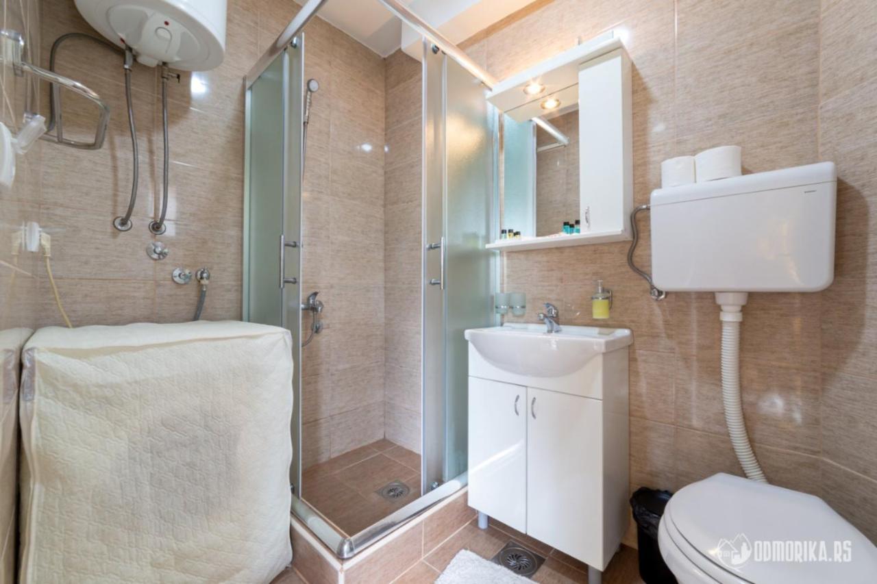 באינה באשטה Apartmani Nina S מראה חיצוני תמונה